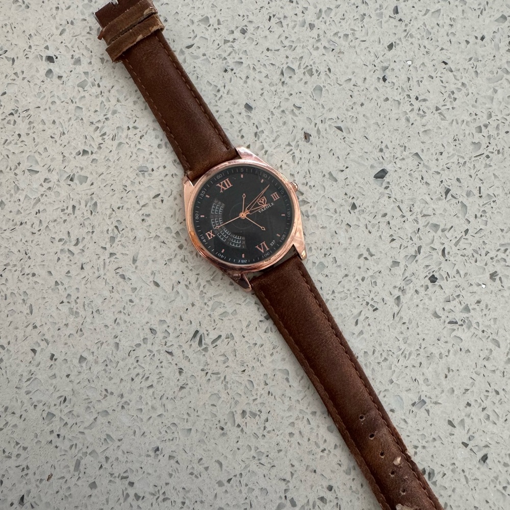 Yazole Men’s Watch